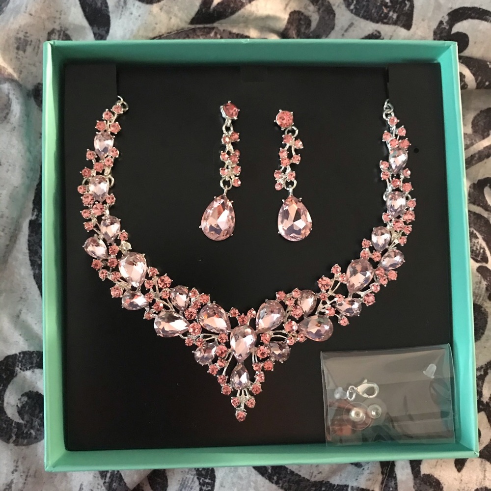Pink necklace and Earrings Set